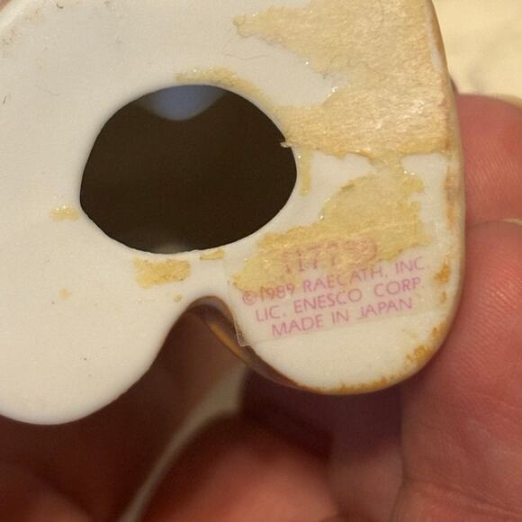 Vintage Ensco Kinka Christmas Boy Figurine 8" Porcelain Made in Japan Figurine - Picture 3 of 3